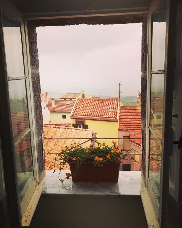 H24 Vacanze Appartement Villanova Monteleone Buitenkant foto