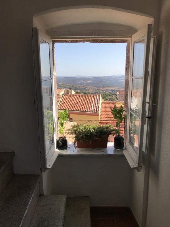 H24 Vacanze Appartement Villanova Monteleone Buitenkant foto